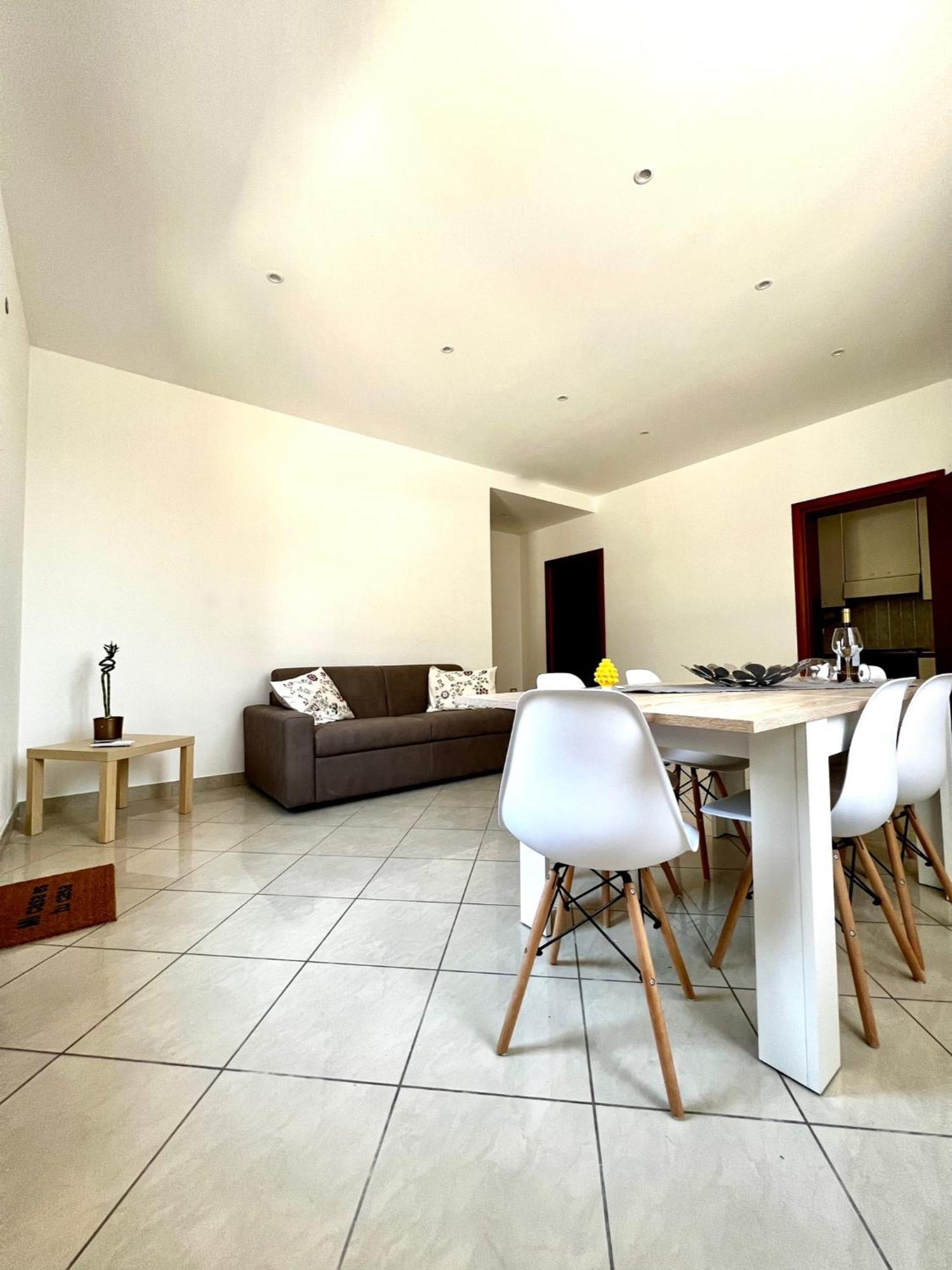 Summer Breeze Apartment - Авола Екстериор снимка